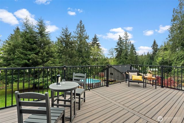 12915 Hallstrom Drive NW, Gig Harbor, WA 98332
