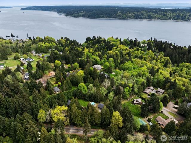 12915 Hallstrom Drive NW, Gig Harbor, WA 98332