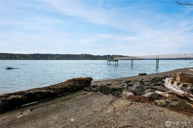 12915 Hallstrom Drive NW, Gig Harbor, WA 98332