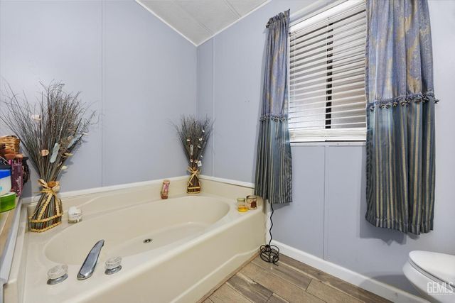 8536 Kern Canyon 255, Bakersfield, CA 93306