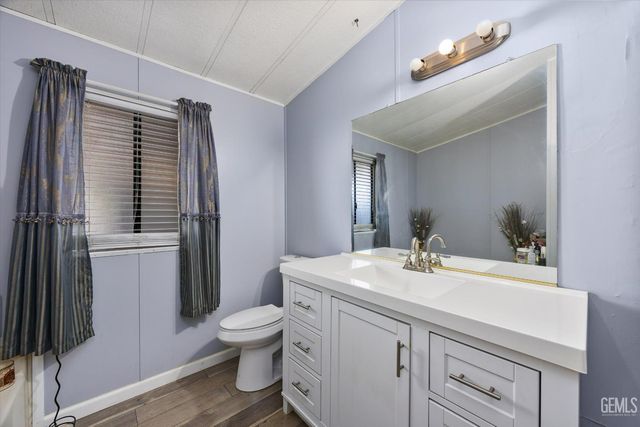 8536 Kern Canyon 255, Bakersfield, CA 93306