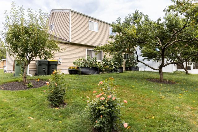 15 PLYMOUTH DR, Newark, DE 19713