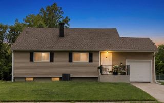 15 PLYMOUTH DR, Newark, DE 19713