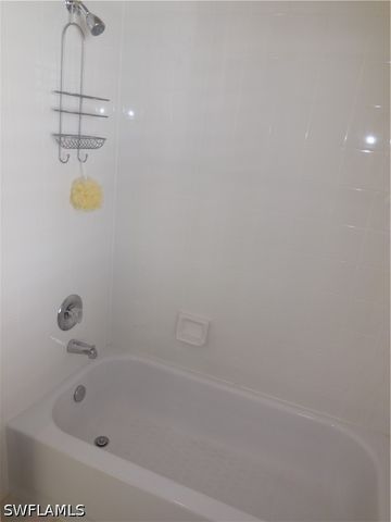 3914 Upolo LN, Naples, FL 34119