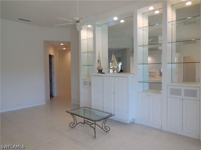 3914 Upolo LN, Naples, FL 34119