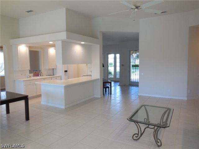 3914 Upolo LN, Naples, FL 34119