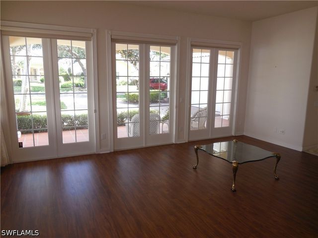 3914 Upolo LN, Naples, FL 34119