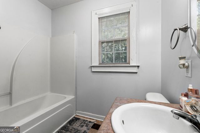 2668 Suwanee Avenue, Macon, GA 31204