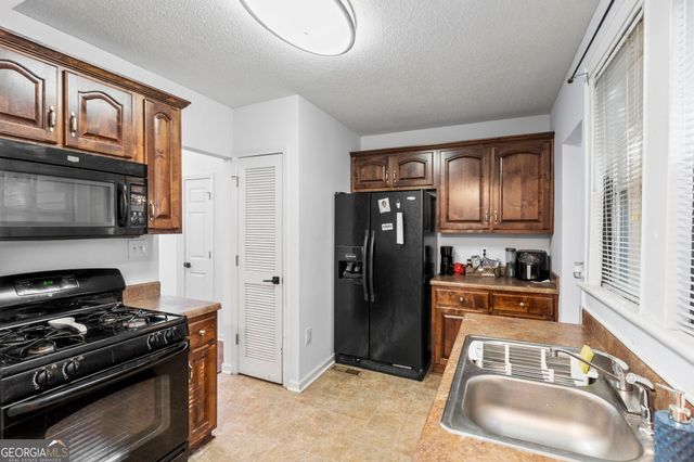 2668 Suwanee Avenue, Macon, GA 31204