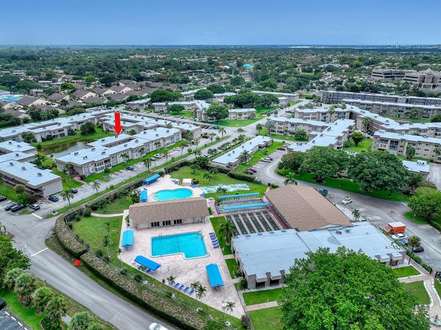 504 Davis Road 96, Palm Springs, FL 33461