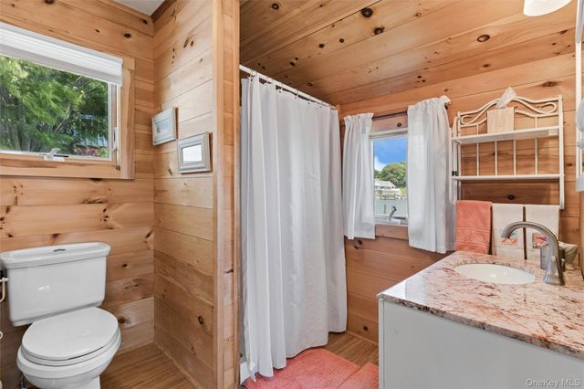723 Private Road 12, Southold, NY 11971