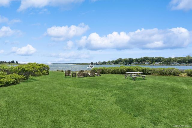 723 Private Road 12, Southold, NY 11971