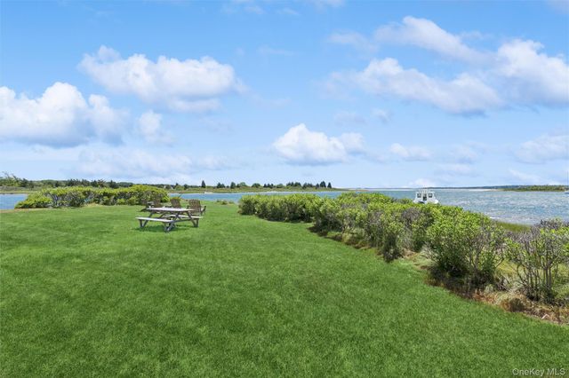 723 Private Road 12, Southold, NY 11971