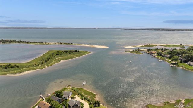 723 Private Road 12, Southold, NY 11971