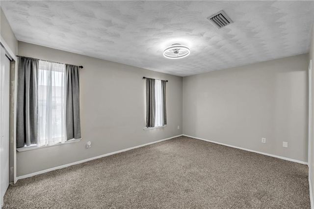 1423 Northface CT, Virginia Beach, VA 23462