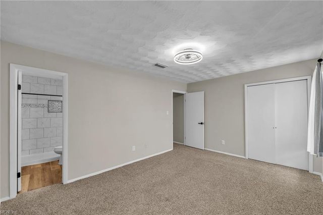1423 Northface CT, Virginia Beach, VA 23462