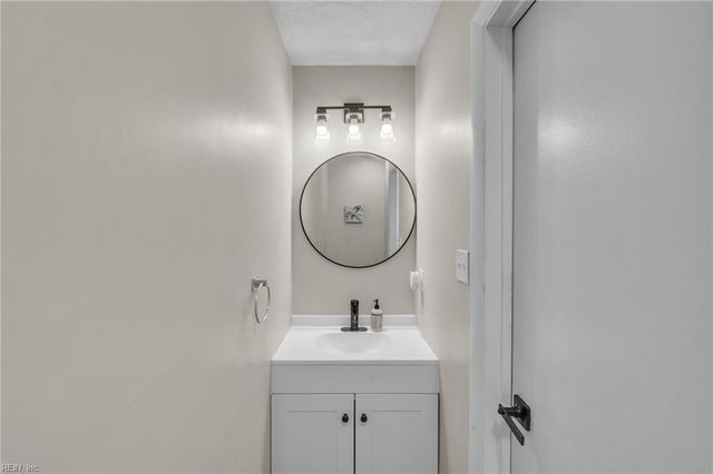 1423 Northface CT, Virginia Beach, VA 23462