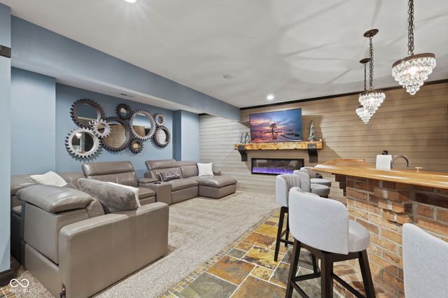 6719 E Cross Timbers Court, Martinsville, IN 46151