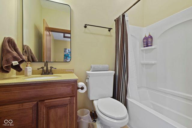 6719 E Cross Timbers Court, Martinsville, IN 46151
