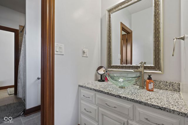 6719 E Cross Timbers Court, Martinsville, IN 46151