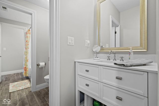 6719 E Cross Timbers Court, Martinsville, IN 46151