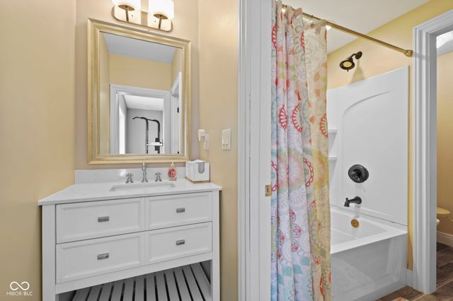 6719 E Cross Timbers Court, Martinsville, IN 46151