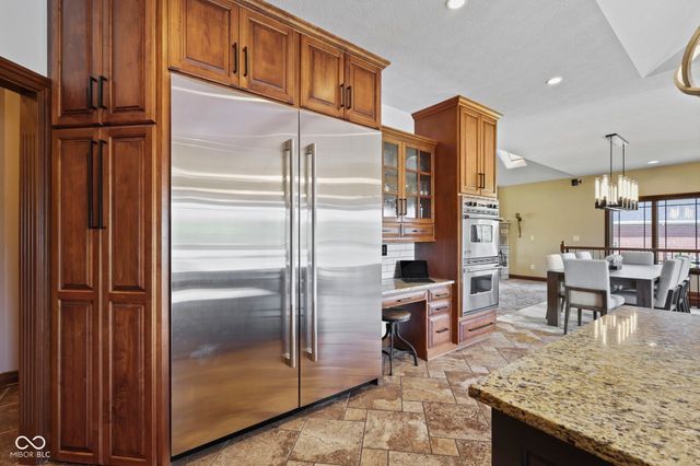 6719 E Cross Timbers Court, Martinsville, IN 46151