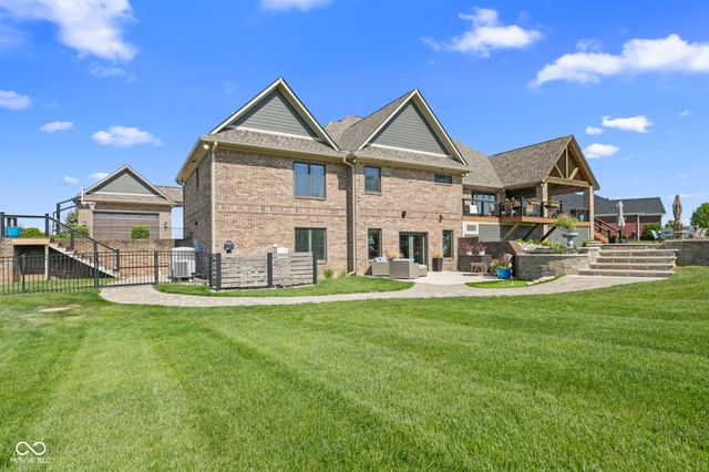 6719 E Cross Timbers Court, Martinsville, IN 46151