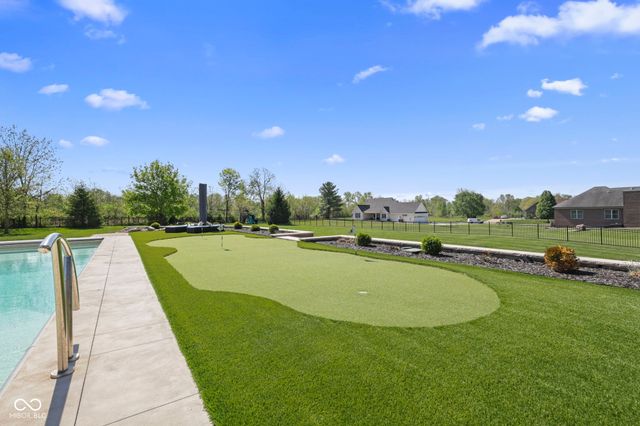 6719 E Cross Timbers Court, Martinsville, IN 46151