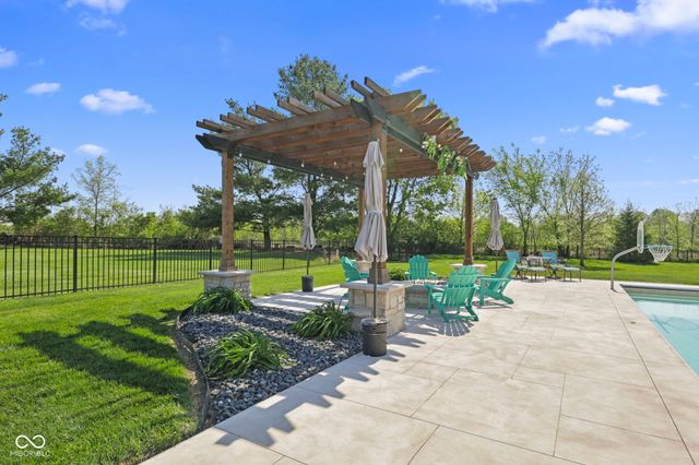 6719 E Cross Timbers Court, Martinsville, IN 46151