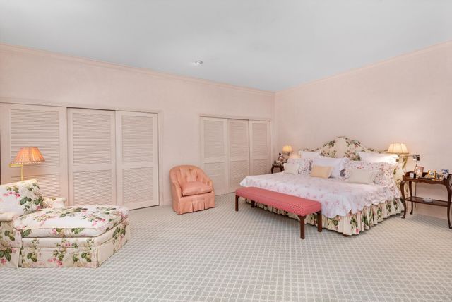 624 N Lake Way, Palm Beach, FL 33480