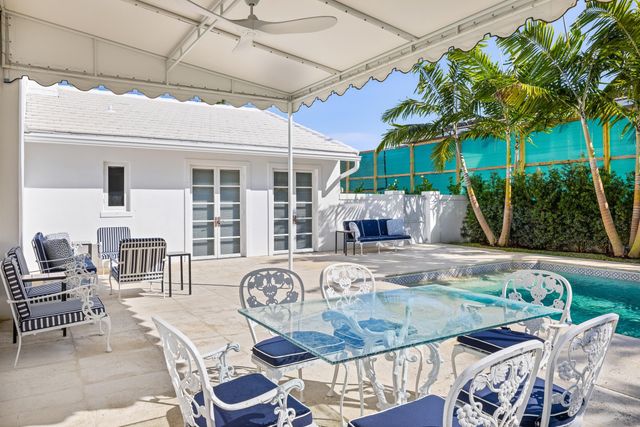 624 N Lake Way, Palm Beach, FL 33480