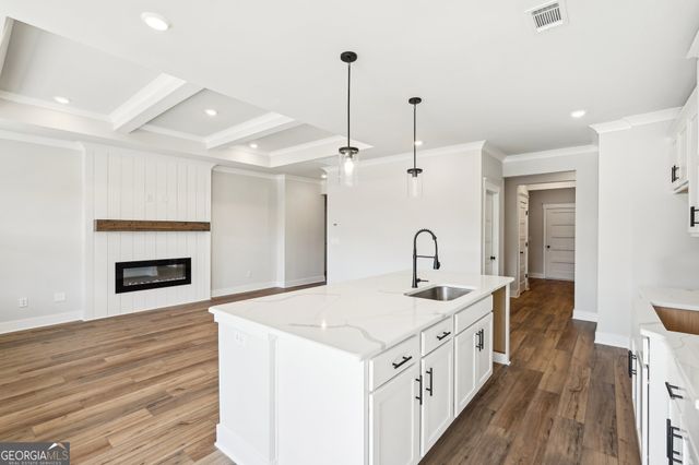 5524 Tullis Drive, Gainesville, GA 30507