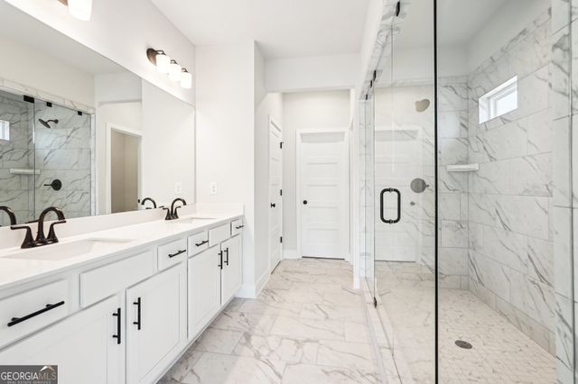 5524 Tullis Drive, Gainesville, GA 30507