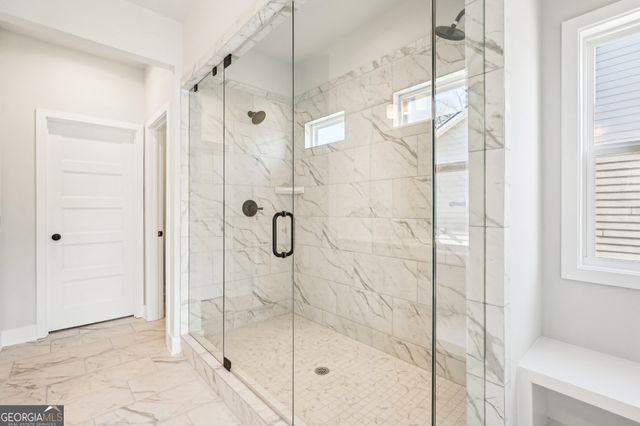 5524 Tullis Drive, Gainesville, GA 30507