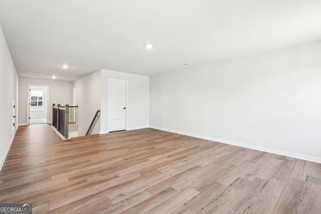 5524 Tullis Drive, Gainesville, GA 30507