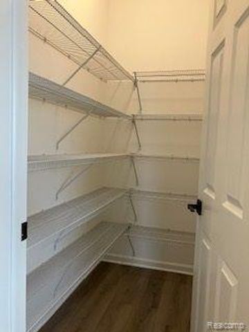 6198 Parker Drive, Linden, MI 48451