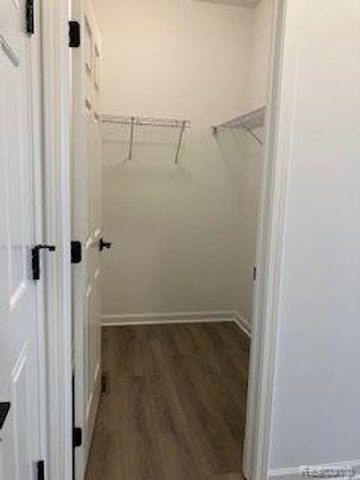 6198 Parker Drive, Linden, MI 48451