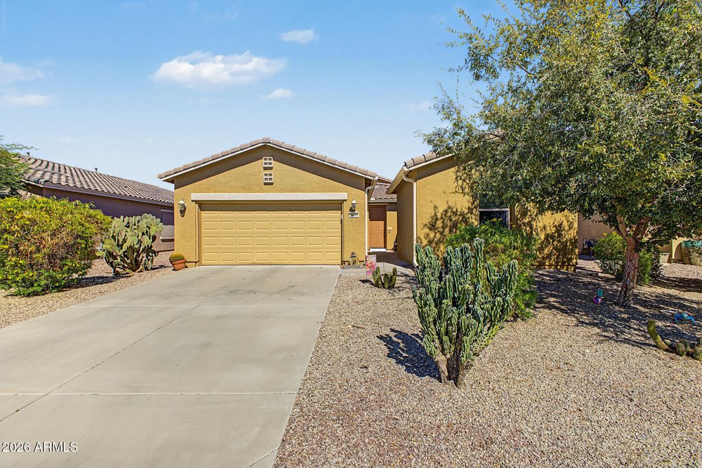 20081 N PELICAN Lane, Maricopa, AZ 85138 — exterior