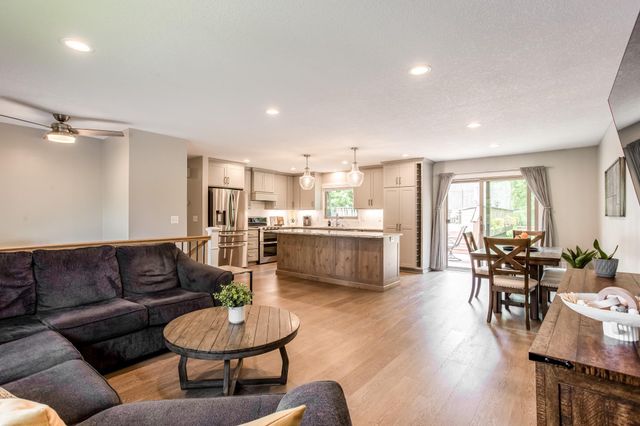 13863 62nd Avenue N, Maple Grove, MN 55311