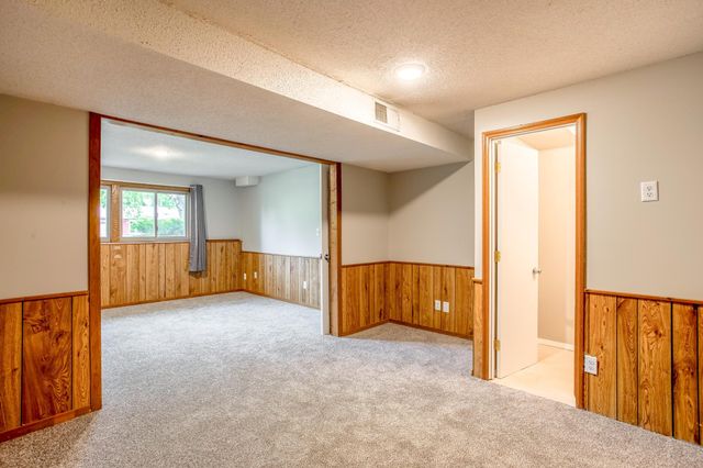 13863 62nd Avenue N, Maple Grove, MN 55311