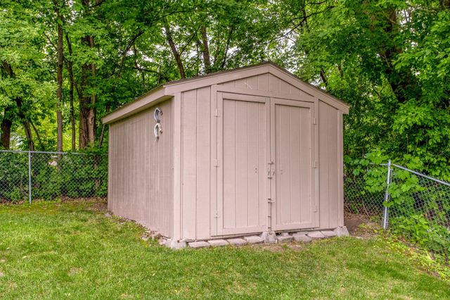 13863 62nd Avenue N, Maple Grove, MN 55311