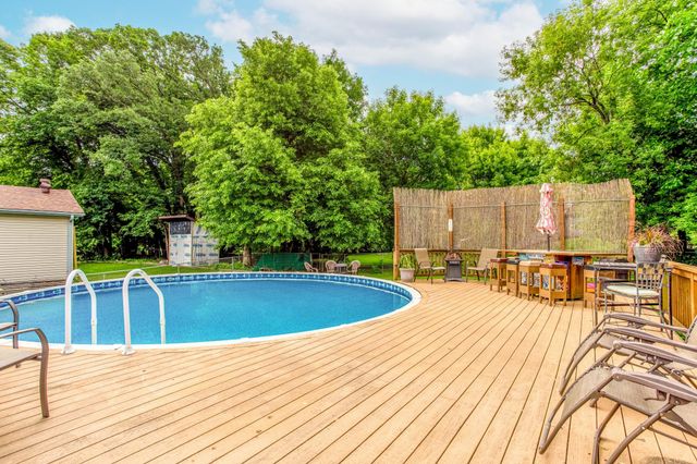13863 62nd Avenue N, Maple Grove, MN 55311
