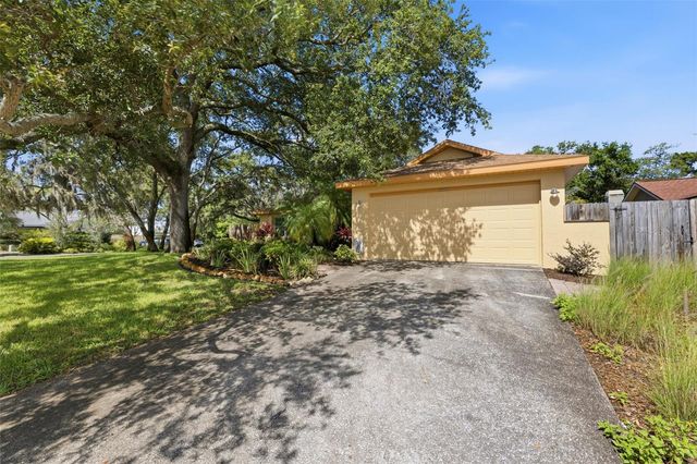 3301 BRIARWOOD LANE, Safety Harbor, FL 34695