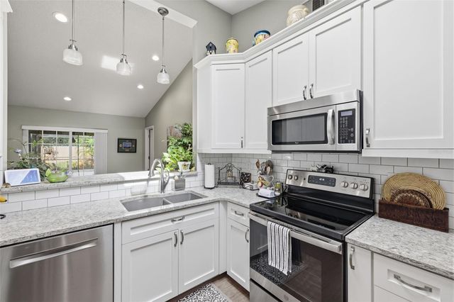 3301 BRIARWOOD LANE, Safety Harbor, FL 34695