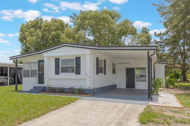 814 ROSEAPPLE AVENUE, Lady Lake, FL 32159