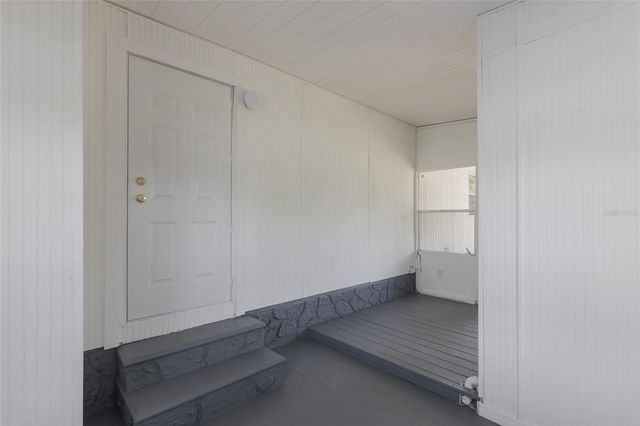 814 ROSEAPPLE AVENUE, Lady Lake, FL 32159