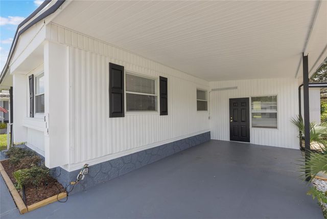 814 ROSEAPPLE AVENUE, Lady Lake, FL 32159