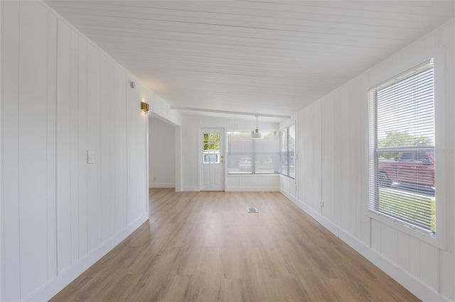 814 ROSEAPPLE AVENUE, Lady Lake, FL 32159