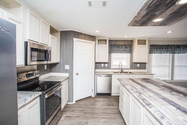 1351 Widgeon Road, Wilson, TX 79381